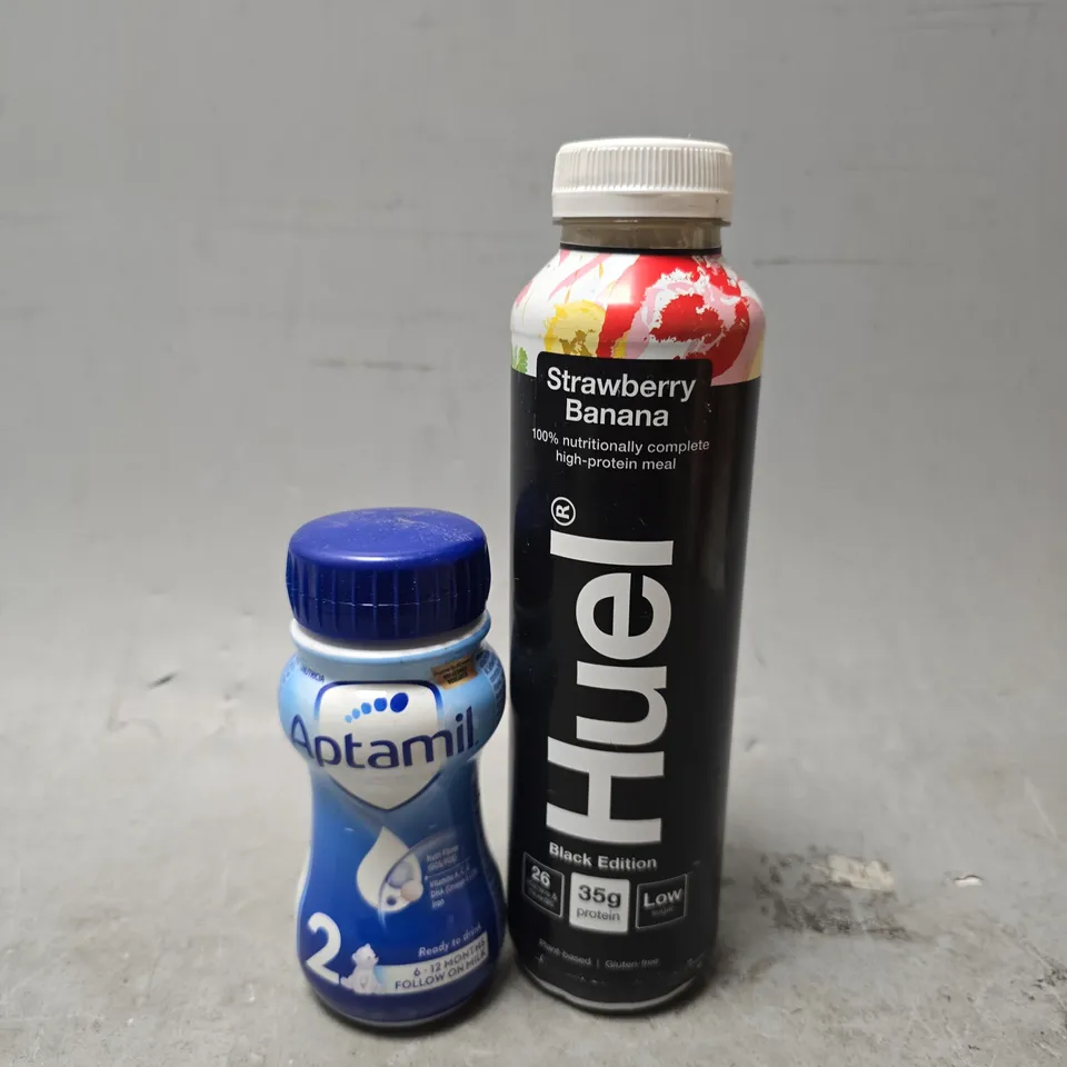 APPROXIMATELY 13 ASSORTED DRINKS ITEMS TO INCLUDE - HUEL STRAWBERRY BANANA , APTAMIL 2 