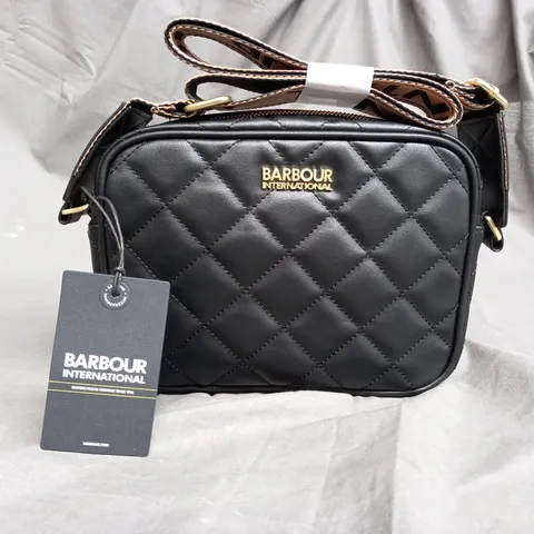 BARBOUR BLACK PADDED SHOULDER BAG