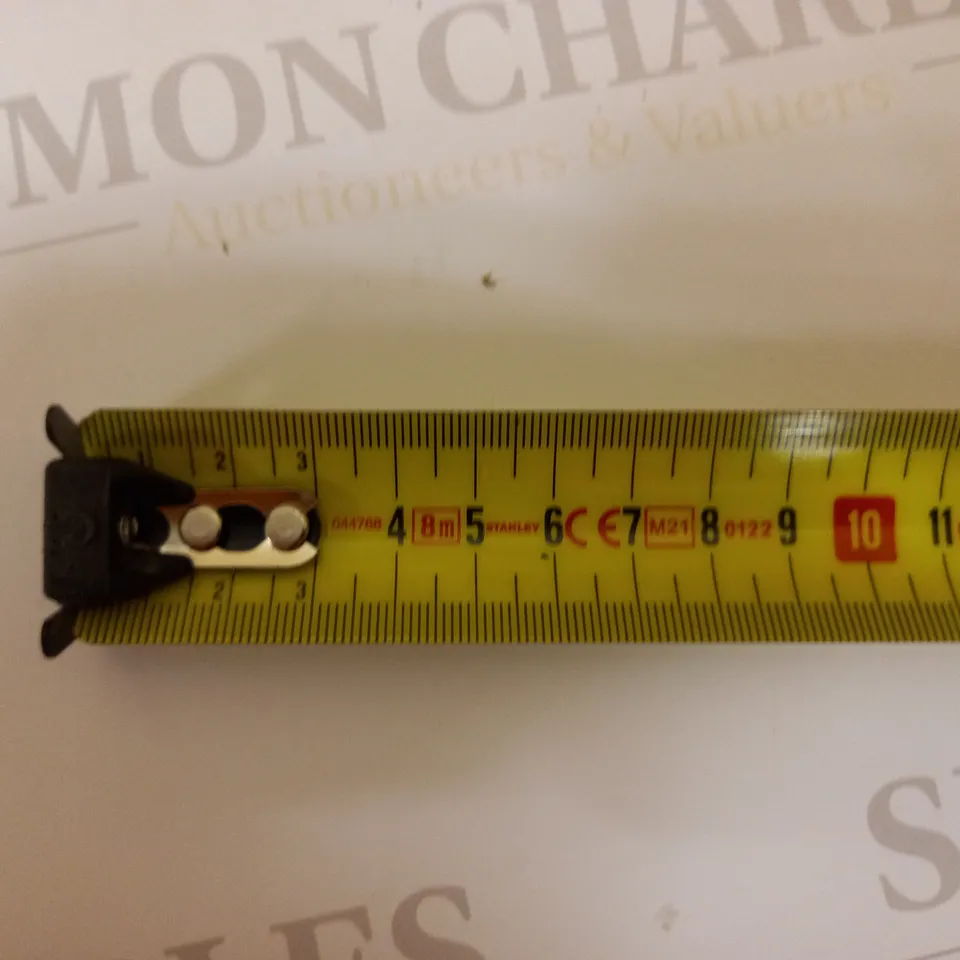 STANLEY FATMAX AUTOLOCK TAPE - 8M