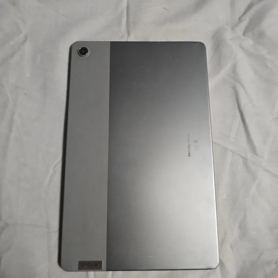 LENOVO TABLET DOLBY ATMOS - MODEL UNSPECIFIED