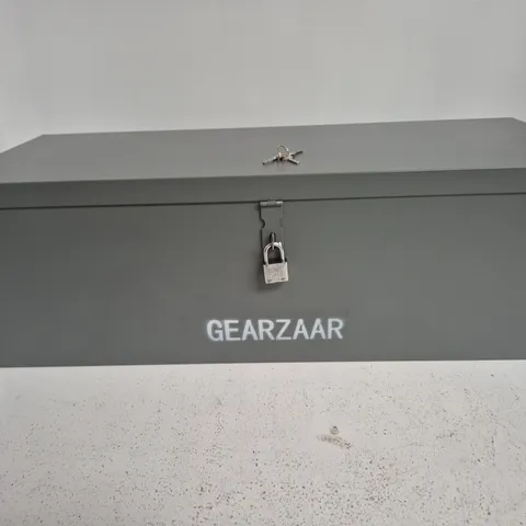 GEARZAAR LOCKABLE GREY METAL STORAGE BOX
