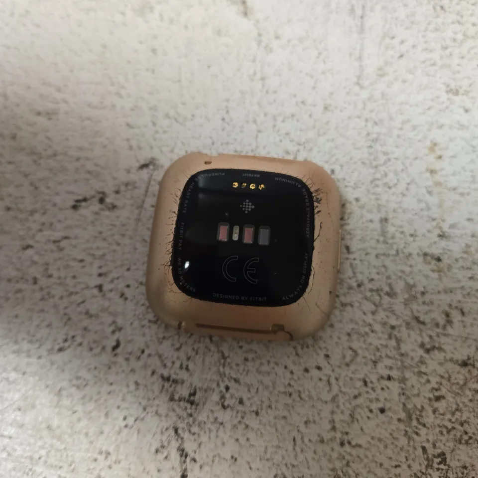 FITBIT VERSA 2 COPPER ROSE