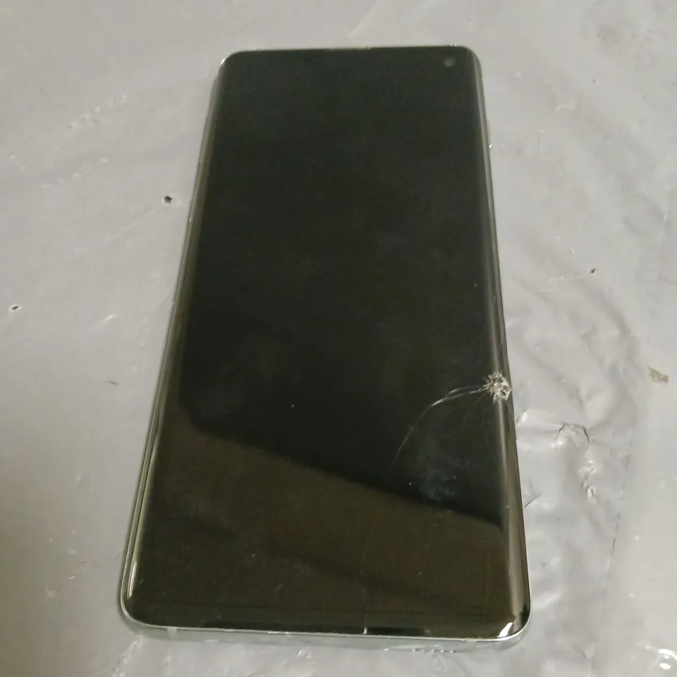 UNBOXED SAMSUNG GALAXY S10 MOBILE PHONE
