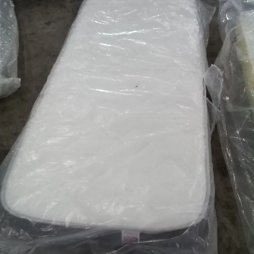 QUALITY BAGGED HYBRID MEMORY FOAM 2'7" MATTRESS 