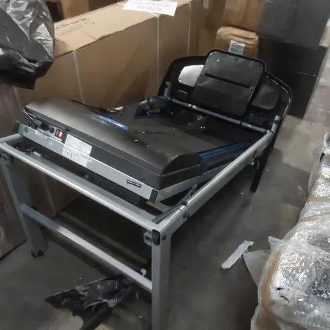 XTERRA FITNESS TR260 FOLDING TREADMILL