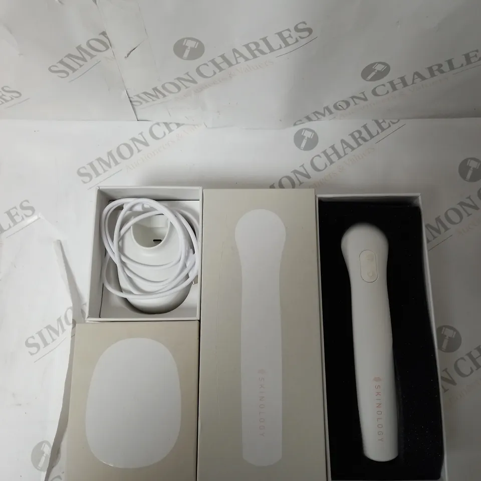 BOXED SKINOGLY SK3DAS