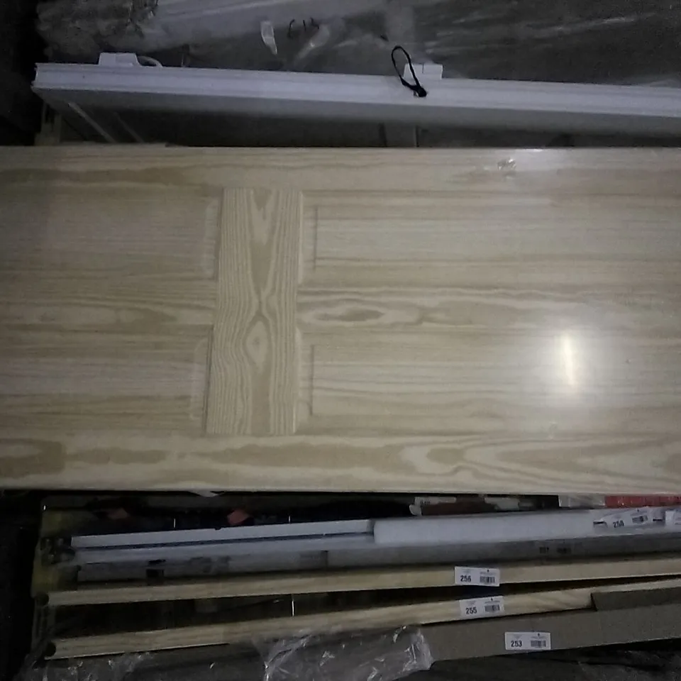 CLEAR PINE 4 PANEL INTERNAL DOOR 762 X 1981MM