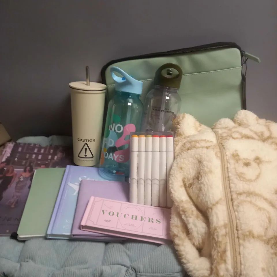 BOX OF APPROXIMATELY 10 ASSORTED HOUSEHOLD ITEMS TO INCLUDE CARE BEARS FLEECE JACKET, BOTTLES, DUAL NIB MARKERS ETC