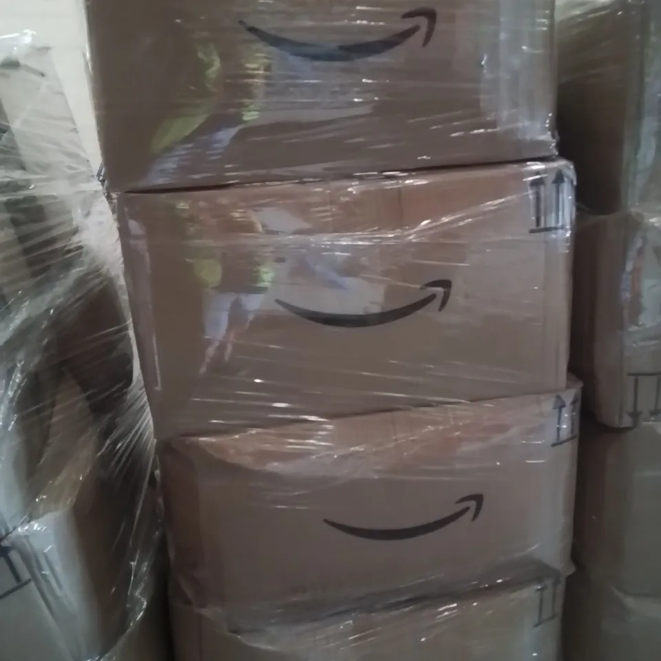 PALLET TO CONTAIN A LARGE QUANTITY OF PHONE CASES AND SCREEN PROTECTORS