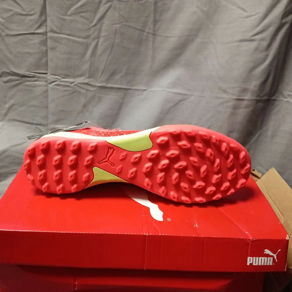 PUMA FOOTBALL  FUZIONFIT+ TRAINERS RED - MEN'S UK 9.5 SIZE