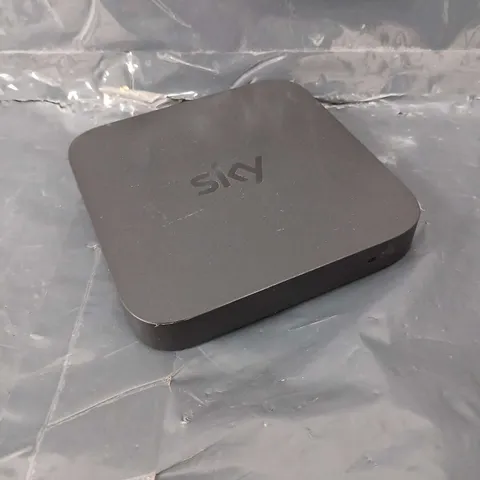 SKY GLASS MULTI ROOM STREAM PUCK - IP061-EF-ANT