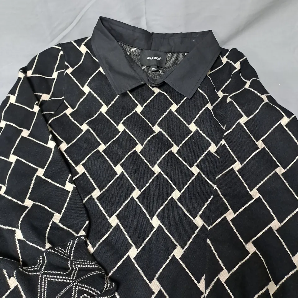 ANAMOR LADIES JUMPER - BLACK - SIZE M-L