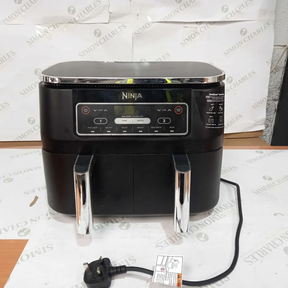 NINJA AIR FRYER AF300UK