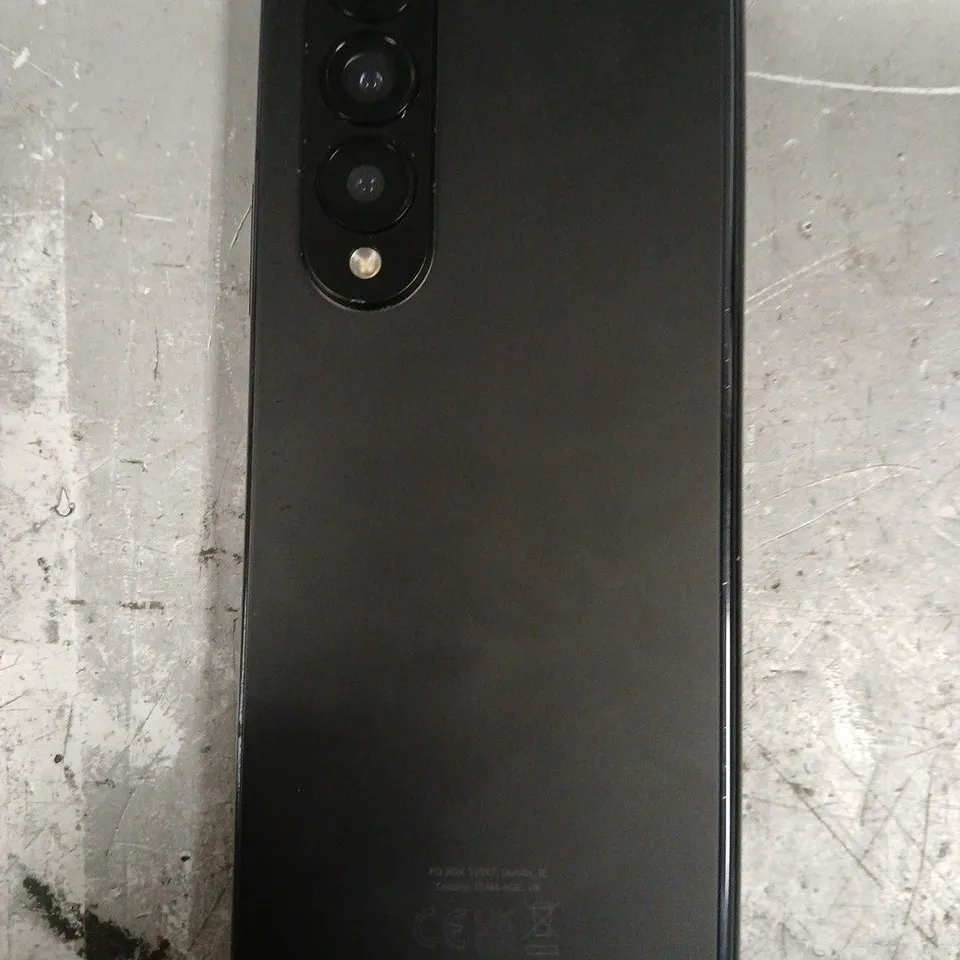 SAMSUNG GALAXY Z FOLD - MODEL UNSPECIFIED