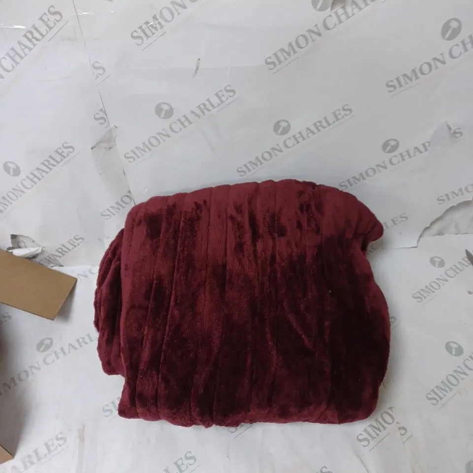 COZEE HOME VELVETSOFT HEATED THROW IN SHIRAZ WINE 