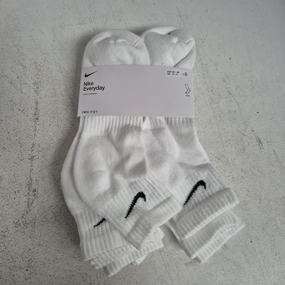 NIKE EVERYDAY COTTON CUSHIONED ANKLE SOCKS – WHITE, UK 8-11 (EU 42-46) 6 PACK