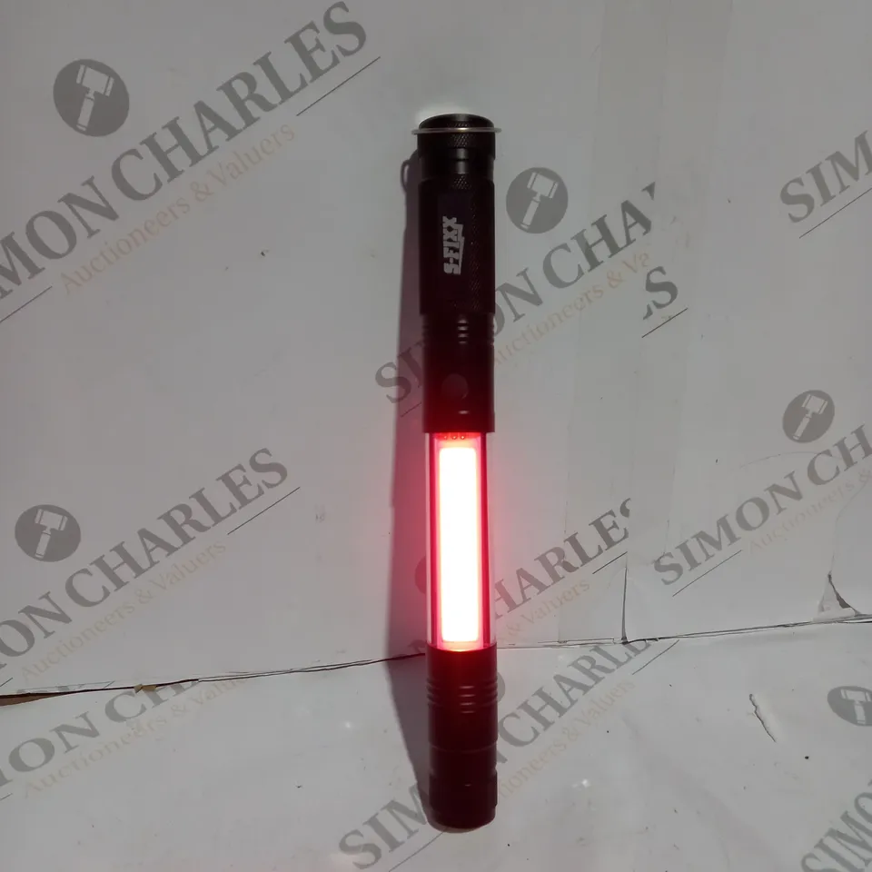 BOXED SFIXX LED TORCH IN BLACK 