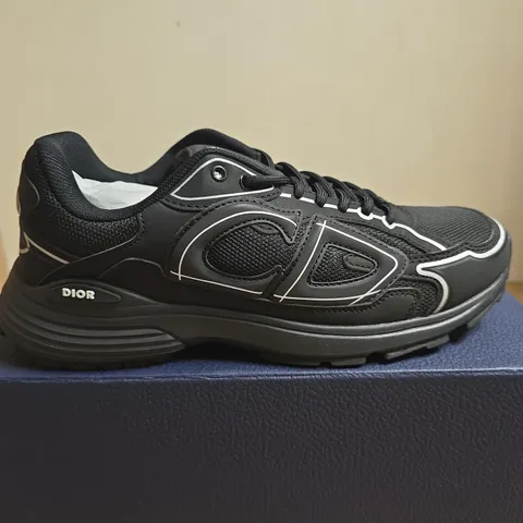 BOXED PAIR OF DIOR B30 TRAINERS β BLACK MESH, UK 9