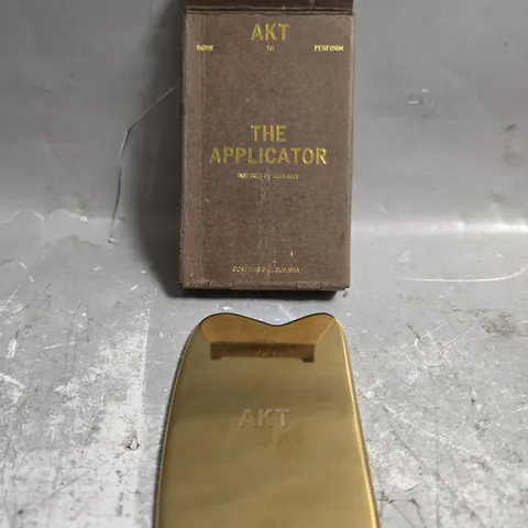 BOXED AKT, THE APPLICATOR. INSPIRED BY GUA SHA