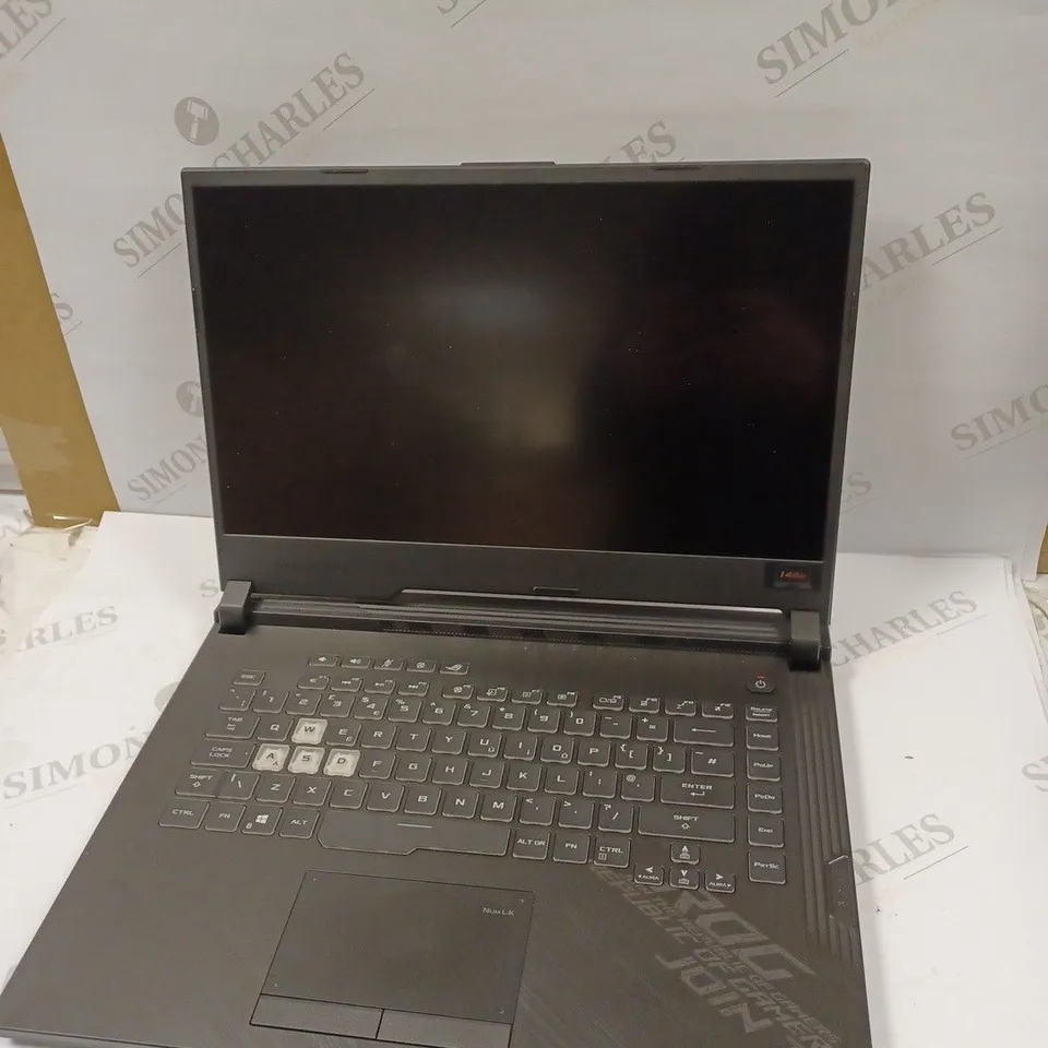 ASUS ROG STRIX G512LV FULL HD 144 HZ 15.6 INCH GAMING LAPTOP