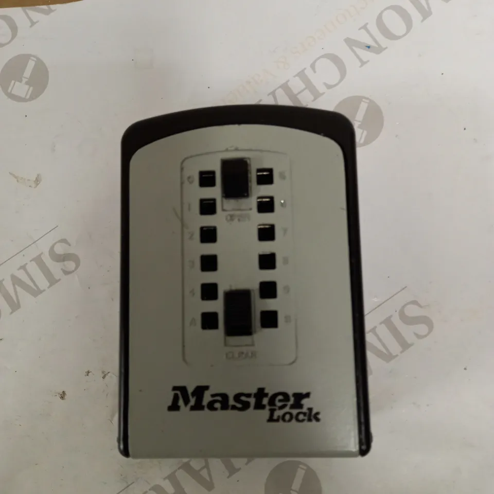 MASTER LOCK CERTIFIED KEY LOCK BOX