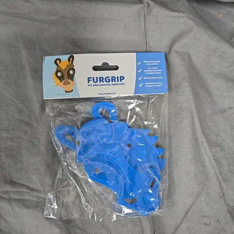 APPROXIMATELY 120 FURGRIP LAUNDRY PET HAIR REMOVERS - HORSE
