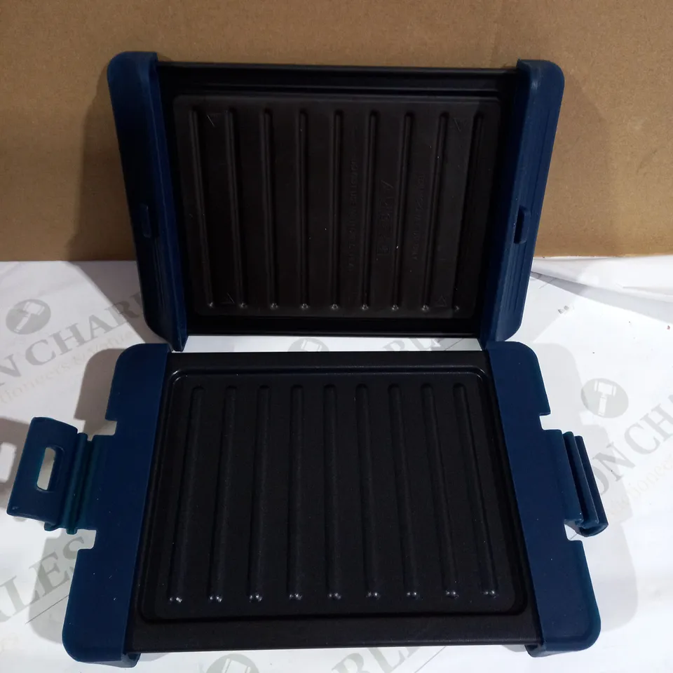 COOK'S ESSENTIALS MICROWAVE CRISP & GRILL PLATE