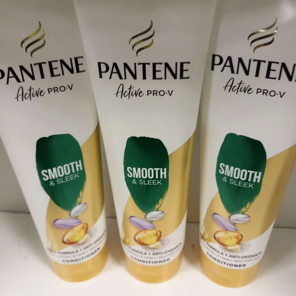 APPROXIMATELY SIX PANTENE ACTIVE PRO-V SMOOTH AND SLEEK PRO-V FORMULA AND ANTI OXIDANTS CONDITIONER 275ML