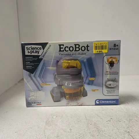 ECOBOT VACUUMS AND SHAKES ROBOT TOY 