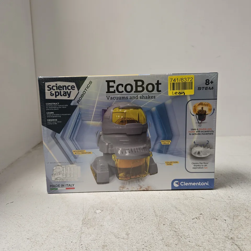 ECOBOT VACUUMS AND SHAKES ROBOT TOY 