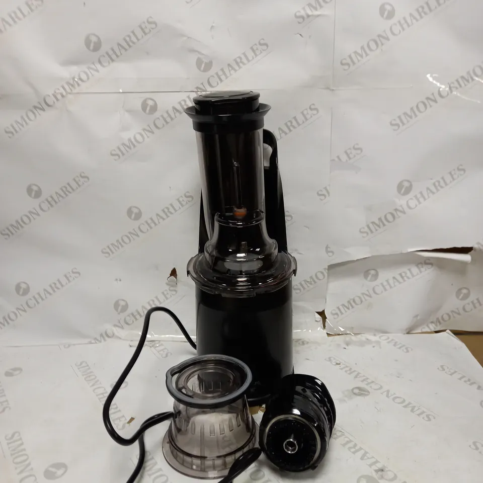 FRIDJA MASTICATING JUICER