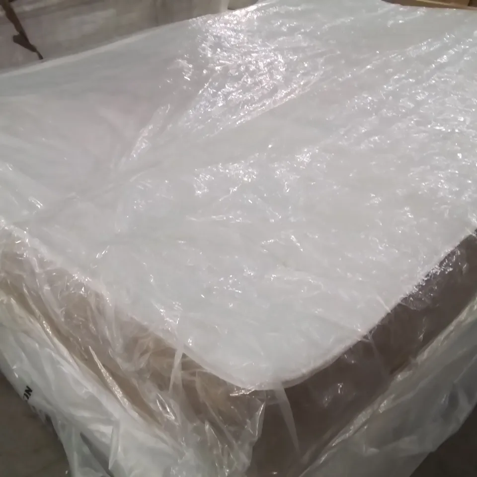 QUQLITY BAGGED TARON 23CM MEMORY FOAM POCKET SPRUNG MATTRESS - 135CM DOUBLE