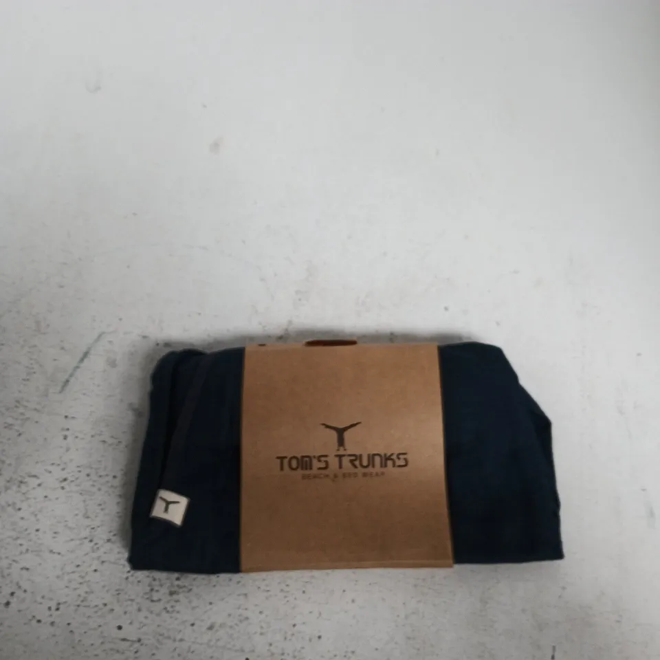 TOM'S TRUNKS FLIP'N LINEN SHORT – NAVY & WHITE, XL