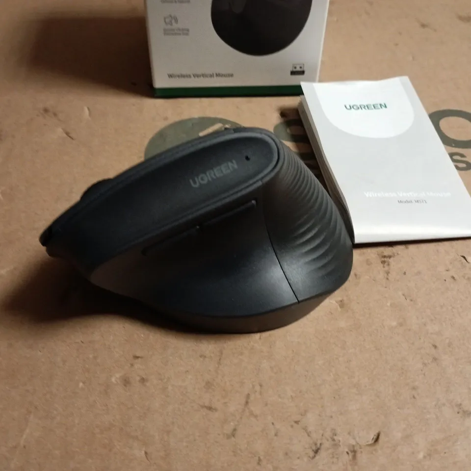 BOXED UGREEN ERGONOMIC VERTICAL MOUSE