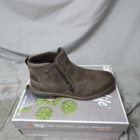 RELIFE TAN LEATHER-LOOK ANKLE BOOTS – SIDE ZIP SIZE 8