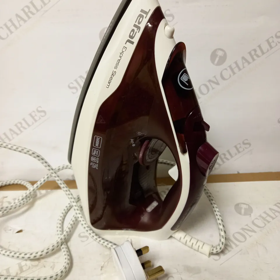 TELFAL XGLIDE EXPRESS STEAM IRON