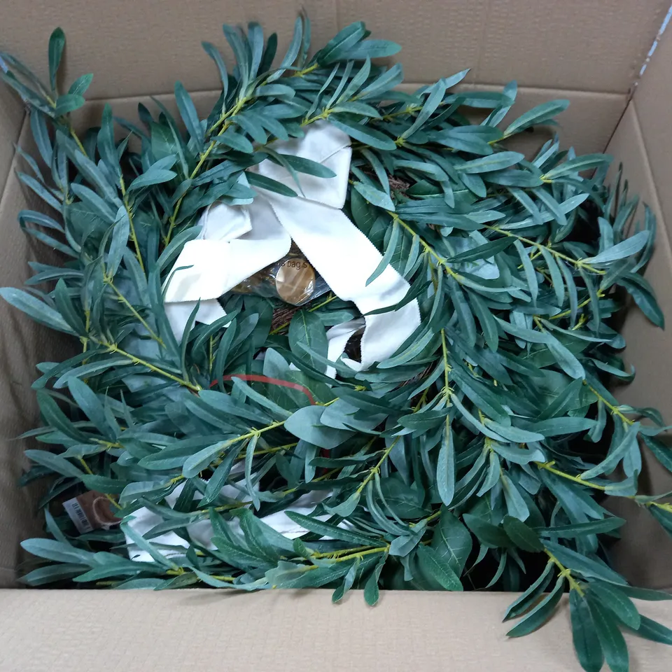 LOT OF 9 BRAND NEW STACEY SOLOMON BELL WREATHS