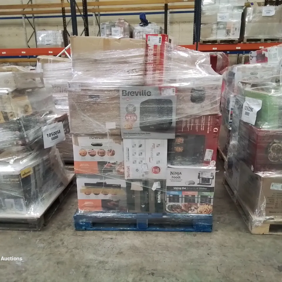 PALLET OF APPROXIMATELY 26 UNPROCESSED RAW RETURN HOUSEHOLD AND ELECTRICAL GOODS TO INCLUDE;