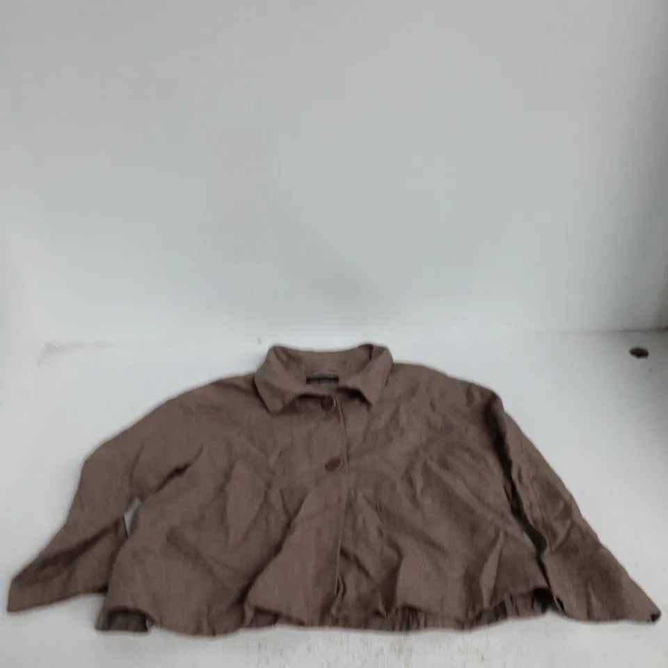 BOX OF APPROXIMATELY 25 ASSORTED CLOTHING ITEMS TO INCLUDE: BETTY JACKSON CROPPED BLAZER
