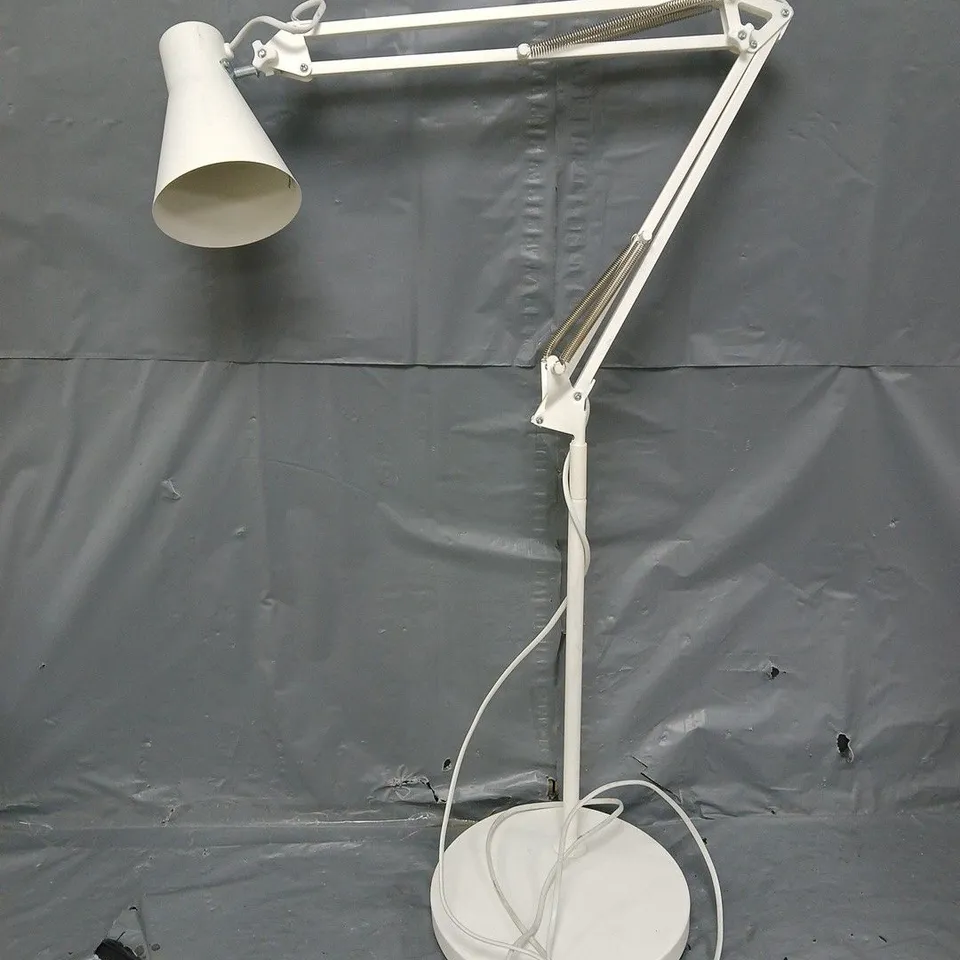 FLOOR LAMP IN WHITE - COLLECTION ONLY