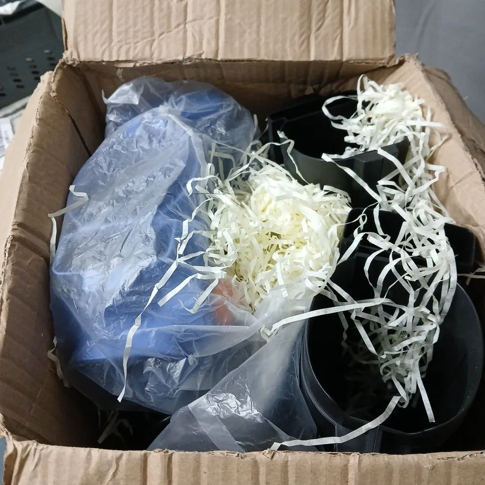 BUILDCRAFT 3000W 3-IN-1 LEAF BLOWER VAC AND SHREDDER