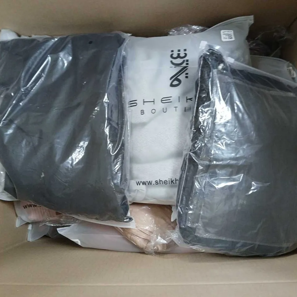 APPROXIMATELY 30 BAGGED SHEIKA BOUTIQUE CLOTHING ITEMS IN VARIOUS STYLES AND SIZES 