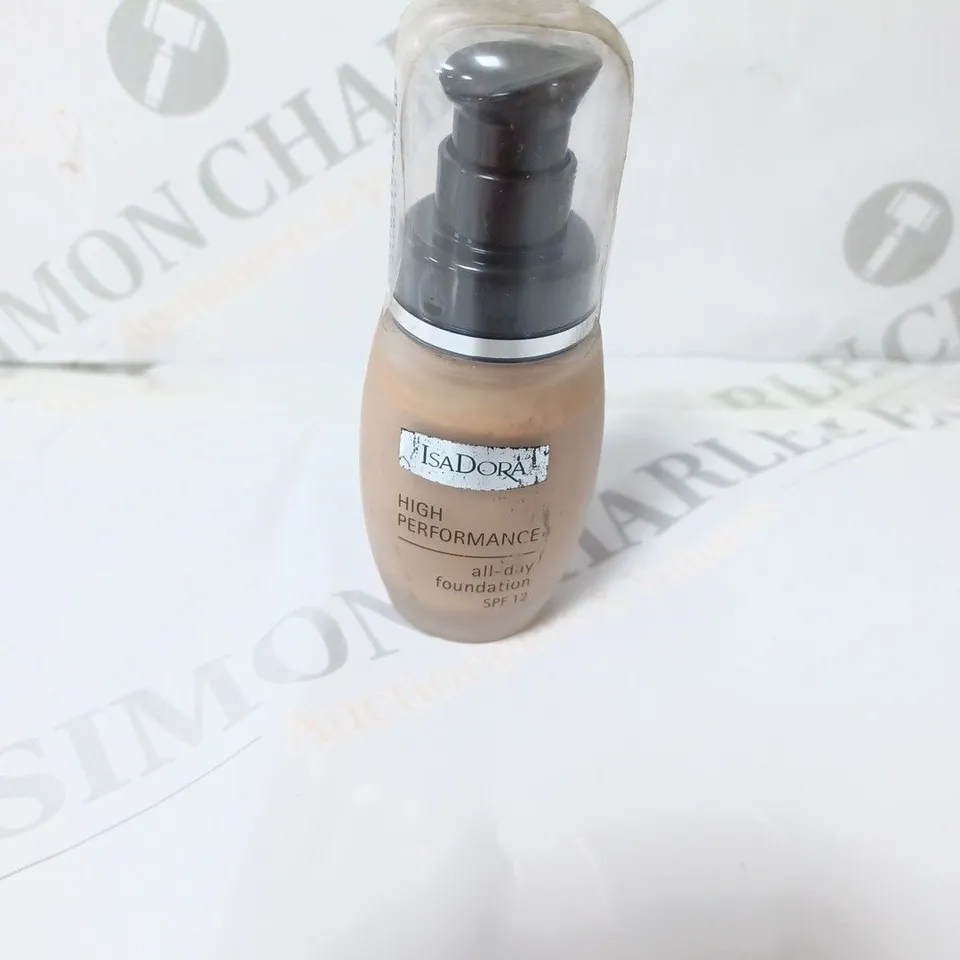 BOX OF APPROX 30 ISA DORA HIGH PERFORMANCE ALL DAY FOUNDATION. 