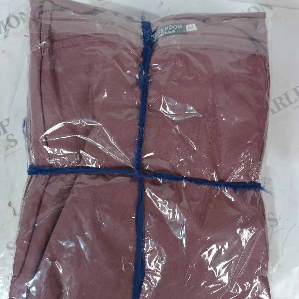 APPROXIMATELY 10 BRAND NEW MY DRESS ROOM TOPS IN PURPLE SIZE XL