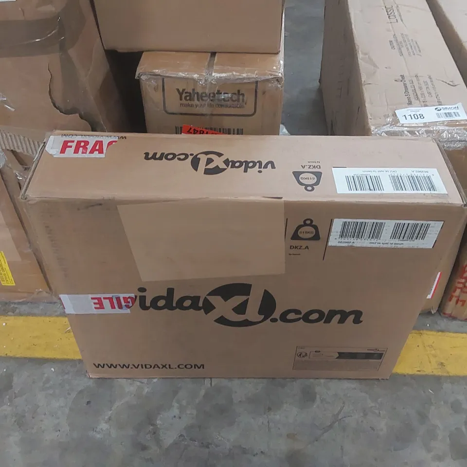 BOXED SHOE STORAGE BENCH (1 BOX)