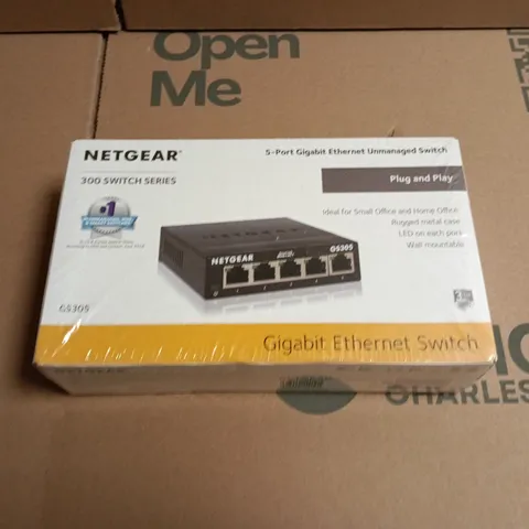 NETGEAR 5-PORT GIGABIT ETHERNET SWITCH – BOXED (GS105)