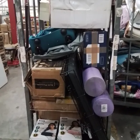 CAGE OF ASSORTED HOUSEHOLD GOODS AND PRODUCTS TO INCLUDE;DOG CAGES,CABIN BAG,ELECTRIC HOT WATER BOTTLE,VACUUM CLEANER 