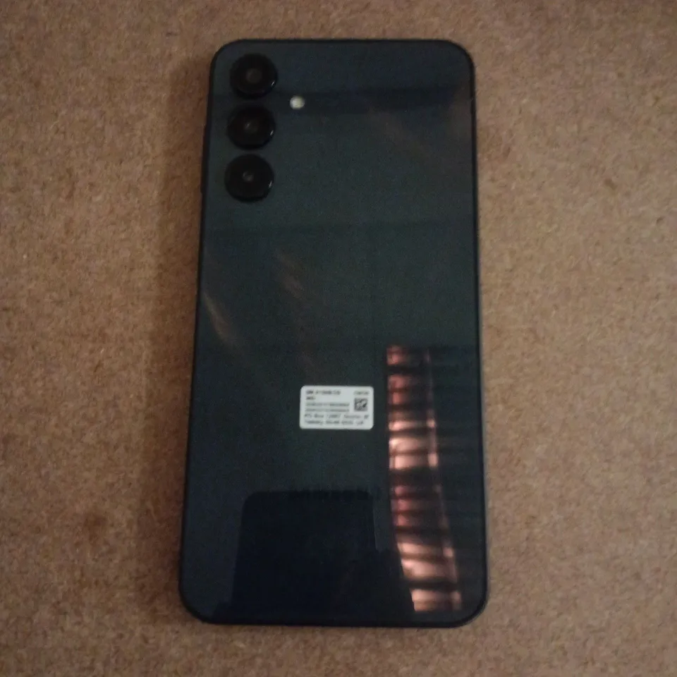 SAMSUNG GALAXY A16