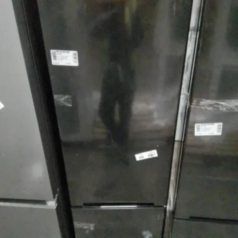 RUSSELL HOBBS RH180FFFF55B 70/30 279L 180CM HIGH FREESTANDING FRIDGE FREEZER - COLLECTION ONLY