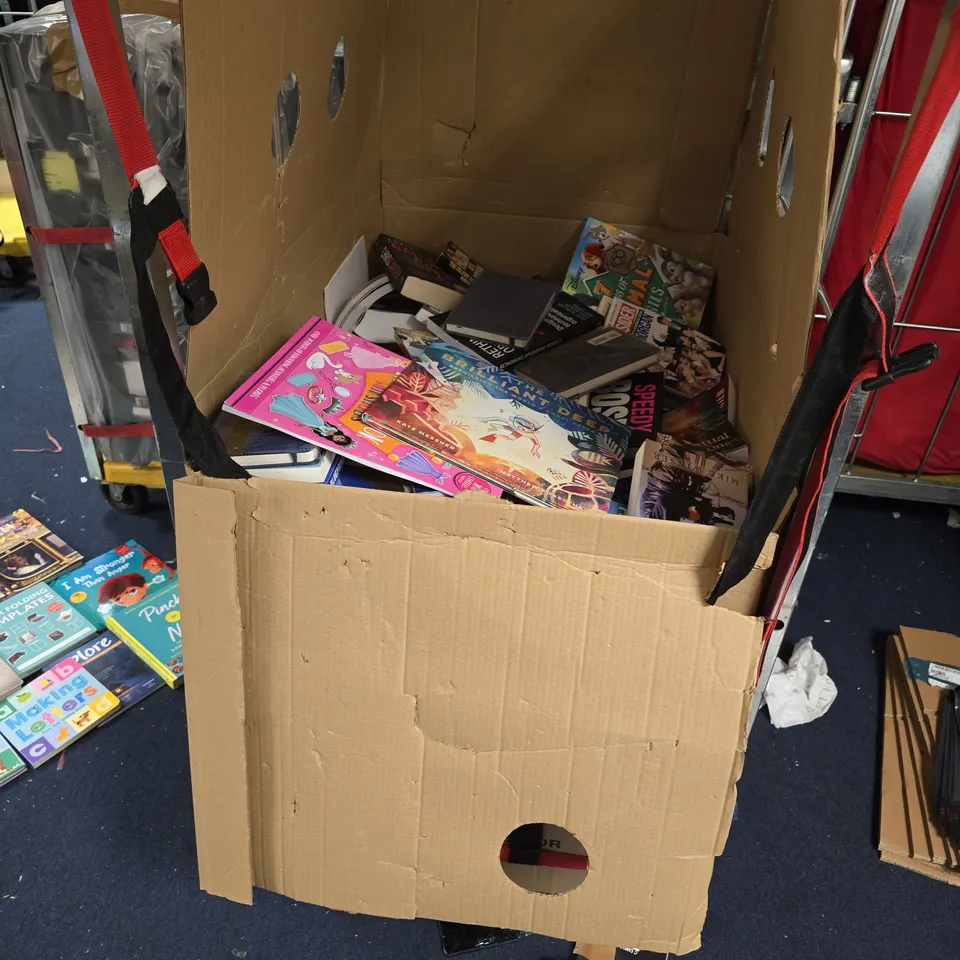 ASSORTED BOOKS, MAGAZINES & COMICS COLLECTION
